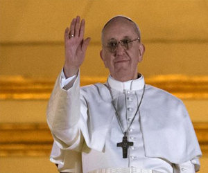   مصر اليوم - البابا يوافق على استمرار بنك الفاتيكان