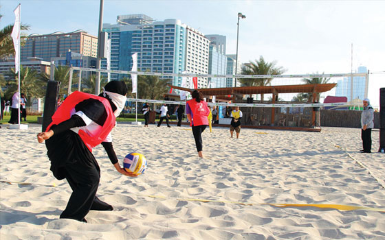   مصر اليوم - انطلاقة مميّزة لمسابقات القدم والطّائرة في مهرجان أبوظبي للألعاب الشّاطئيّة