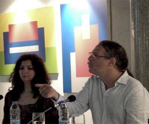   مصر اليوم - باحث فنزويلي يحاضر عن ادب وموسيقي اميركا اللاتينية