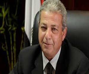   مصر اليوم - عبد العزيز يلتقي رئيس اتحاد الدراجات لحل مشكلات اللعبة