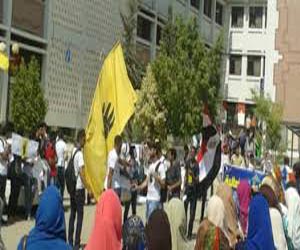   مصر اليوم - طلاب الإخوان يتظاهرون في جامعة القناة