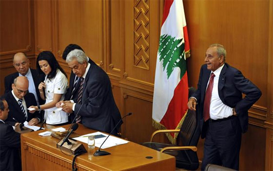   مصر اليوم - اللجان النيابيَّة أقرت مشاريع قوانين لتمويل سلسلة الرواتب وفرضت ضرائب كثيرة