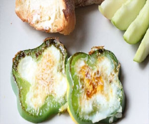   مصر اليوم - بيض بالفلفل الأخضر