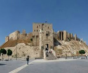   مصر اليوم - تطوير المباني الأثرية في القصير لجذب وتنشيط السياحة المصرية