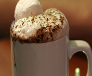   مصر اليوم - شوكولاتة ساخنة بالقشدة