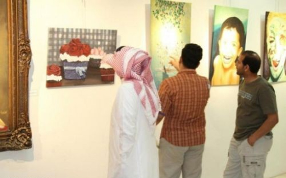   مصر اليوم - جمعيّة الثقافة والفنون في الدمام تنهي ورشة الألوان الزيتيّة