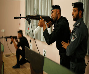   مصر اليوم - حماس تواجه أزمتها المالية باستخدام الليزر بدل الرصاص الحي