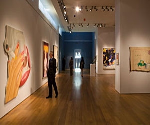   مصر اليوم - أول مزاد لأصول الرسوم المتحركة في صالة كريستي بباريس