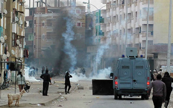 مصر اليوم - أمن الفيّوم يُفرق مسيرة لـالإخوان ويُوقف 5 من عناصرها الجمعة