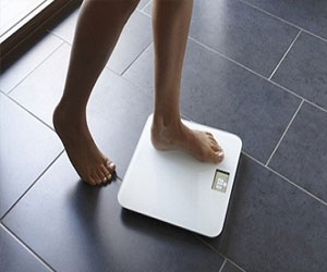   مصر اليوم - الميزان الذكي أحدث أسلحة الحفاظ على الوزن