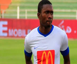   مصر اليوم - الزمالك ينفي توقيع معروف يوسف لاعب الشرطة للأبيض