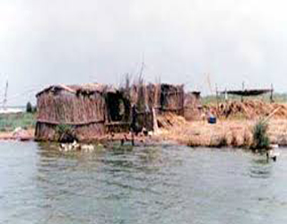   مصر اليوم - وزارة الرى تضع خطة شاملة لمواجهة مافيا التعديات على النيل