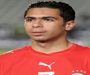   مصر اليوم - محمود طاهر يطالب بحسم مسألة تجديد رباعي الأهلي