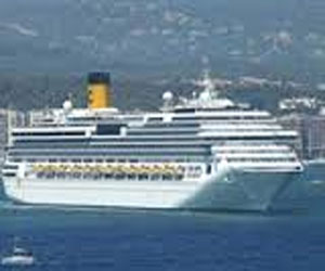 مصر اليوم - 490 معتمرًا يغادرون ميناء سفاجا إلى ينبع لأداء مناسك العمرة