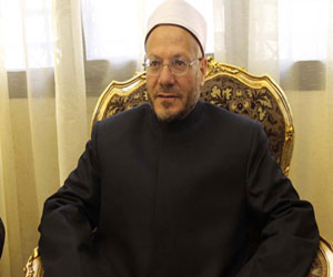   مصر اليوم - إصابة زوجة مفتي مصر في حادث تصادم في البحيرة