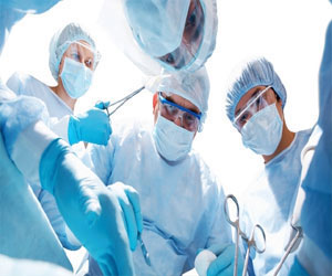   مصر اليوم - جراحون ينجحون في إعادة بناء أنوف مرضى بسرطان الجلد