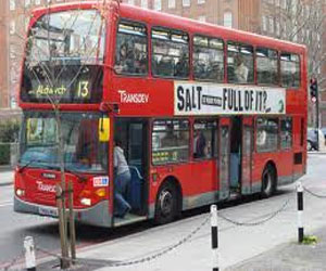   مصر اليوم - إيقاف التعامل بالأموال النقدية في الحافلات العامة في لندن