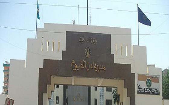 مصر اليوم - ضبط مرتكبي واقعة سرقة سيارة نقل والاستيلاء على حمولتها تحت تهديد السلاح