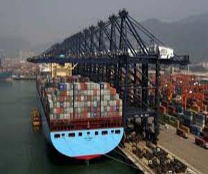 مصر اليوم - ضبّط حاويّة محملة بقطع غيّار مُهربة في بورسعيّد