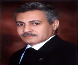   مصر اليوم - محلب يصدر قرارَا بترقية سكرتير عام محافظة سوهاج إلي وكيل أول وزارة