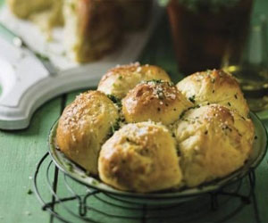   مصر اليوم - كرات خبز الثوم