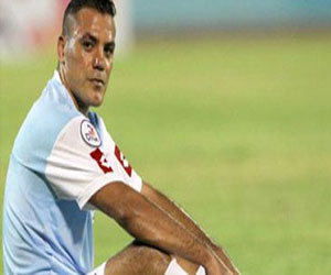   مصر اليوم - عمرو زكي يغادر لألمانيا للخضوع لكشف طبي جديد