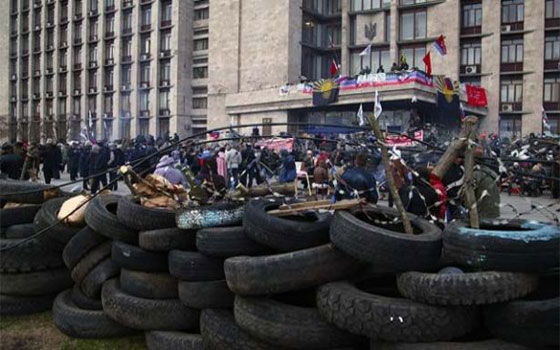 مصر اليوم - الإتحاد الأوروبي قرَّر توسيع قائمة العقوبات بحقِّ أفراد ويهدِّد بأخرى مباشرة ضد موسكو