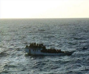   مصر اليوم - إنقاذ أكثر من 850 مهاجرًا بالقرب من لامبيدوزا