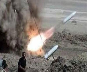   مصر اليوم - مقتل شخص وإصابة 14 في سقوط قذائف هاون غرب بغداد