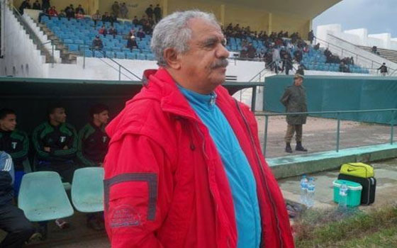   مصر اليوم - أدعوا للتعاقد مع مدرب محلي لقيادة أسود الأطلس