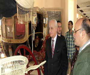   مصر اليوم - وزير الآثار يُجري زيارة مفاجئة لمتحف بني سويف القومي