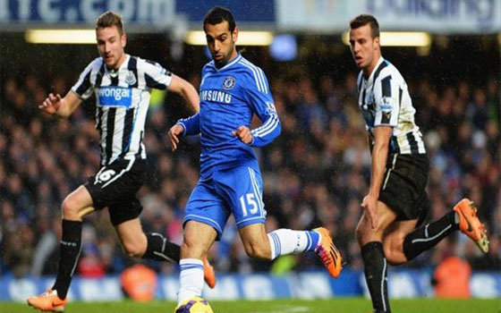   مصر اليوم - جوزيه مورينيو يشيد بأداء محمد صلاح مع كتيبة البلوز