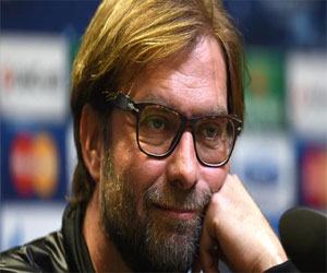   مصر اليوم - الألماني يورجن كلوب حائر بين البارسا والمانيو