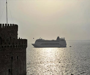   مصر اليوم - ازدياد عدد السياح بنسبة 15,5% في اليونان