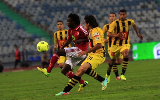   مصر اليوم - الأهلي  يفشل في اختراق خرسانة المقاولون العرب ويتعادل سلبيًا في الشوط الأول