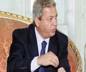   مصر اليوم - وزير الشباب والرياضة يدعم الأهلى ب 7 ملايين جنيه لإقامة منشآت