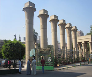   مصر اليوم - ندوة عن الشخصية الكاريزماتيّة في جامعة عين شمس