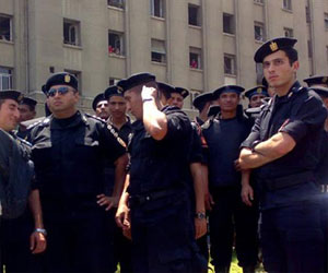   مصر اليوم - أمن الجيزة يلقي القبض على مفجّر ميدان الجلاء