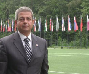   مصر اليوم - عبد العزيز يدعم أندية الشمس والحامول والمنصورة والمنيا وبهتيم