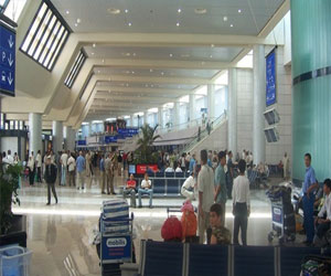   مصر اليوم - زيادة عدد المسافرين عبر مطار الجزائر العام الماضي