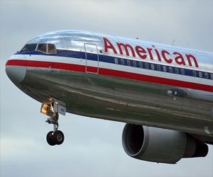   مصر اليوم - خطوط الطيران الأميركية تنشر تغريدة إباحية