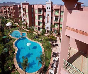 مصر اليوم - عروض خيّالة في فندق شمس الحمراء للمُتزوِّجين حديثًا