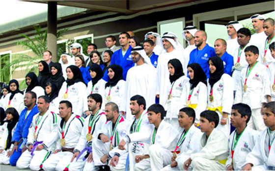   مصر اليوم - منتخب الإمارات في الجوجيتسو يحصد 25 ذهبية في كأس العالم للصغار