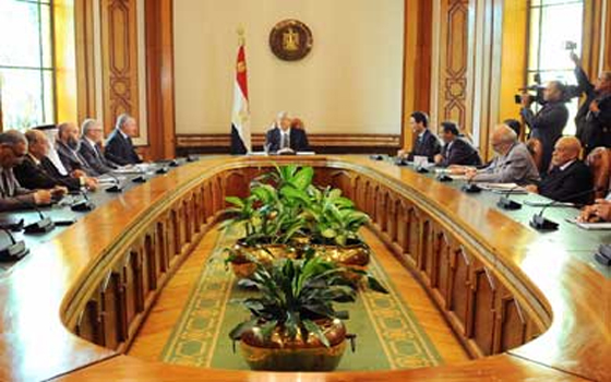   مصر اليوم - منصور يأمر بإنشاء آلية دائمة بين القومي لحقوق الإنسان والداخلية