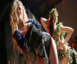 مصر اليوم - رياضة جديّدة تمزج بيّن اليوغا وعروض الأزيّاء