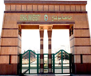   مصر اليوم - آداب سوهاج تنظِّم مهرجان الأنشطة الطلَّابيَّة