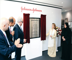   مصر اليوم - الأميرة هيا تشهد احتفال جونسون آند جونسون في المدينة الطبية