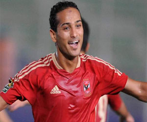 مصر اليوم - تأجّيل عودة وليد سليمان إلى الملاعب بسبب إصابته