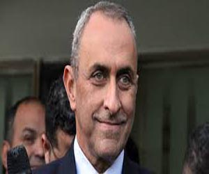   مصر اليوم - وزير الزراعة يفتتح مشروع محطة تحلية مياه متنقلة باستخدام الطاقة الشمسية