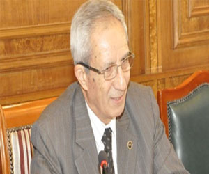 مصر اليوم - وزير التعليم العالي يلتقي وفد رابطة الجامعات العربية والفرنسية